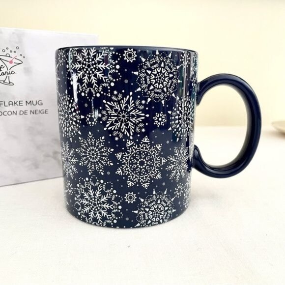 Chic & Tonic Snowflake Coffee Mug 16 Oz New with Gift Box - Picture 9 of 13